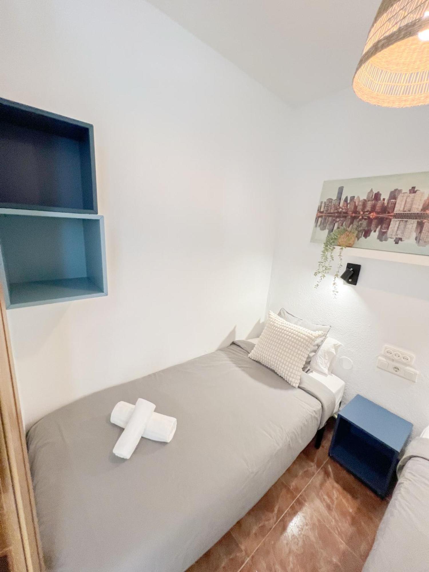 Cozy & Bright Flat Torremolinos Centre Apartman Kültér fotó