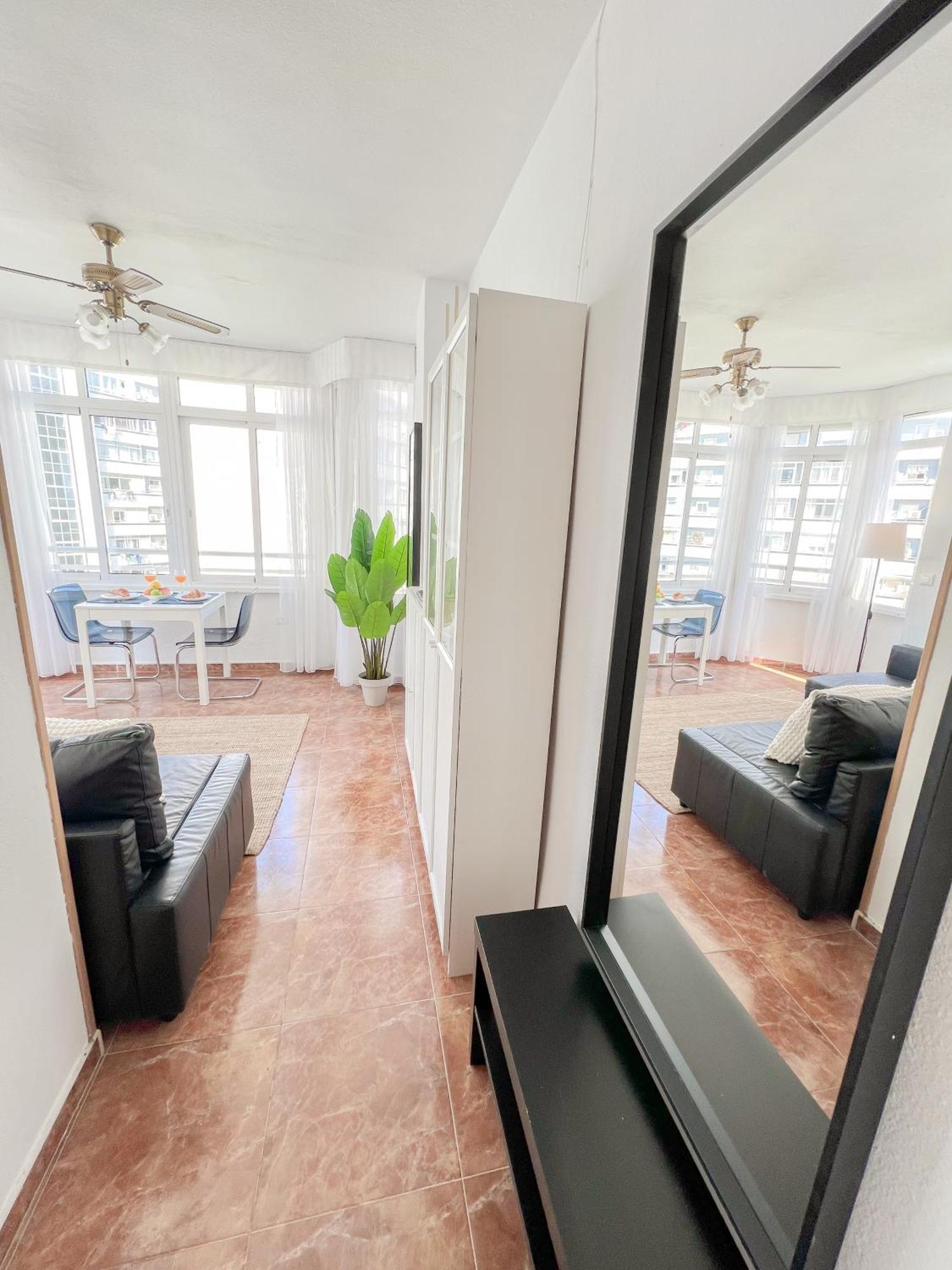 Cozy & Bright Flat Torremolinos Centre Apartman Kültér fotó