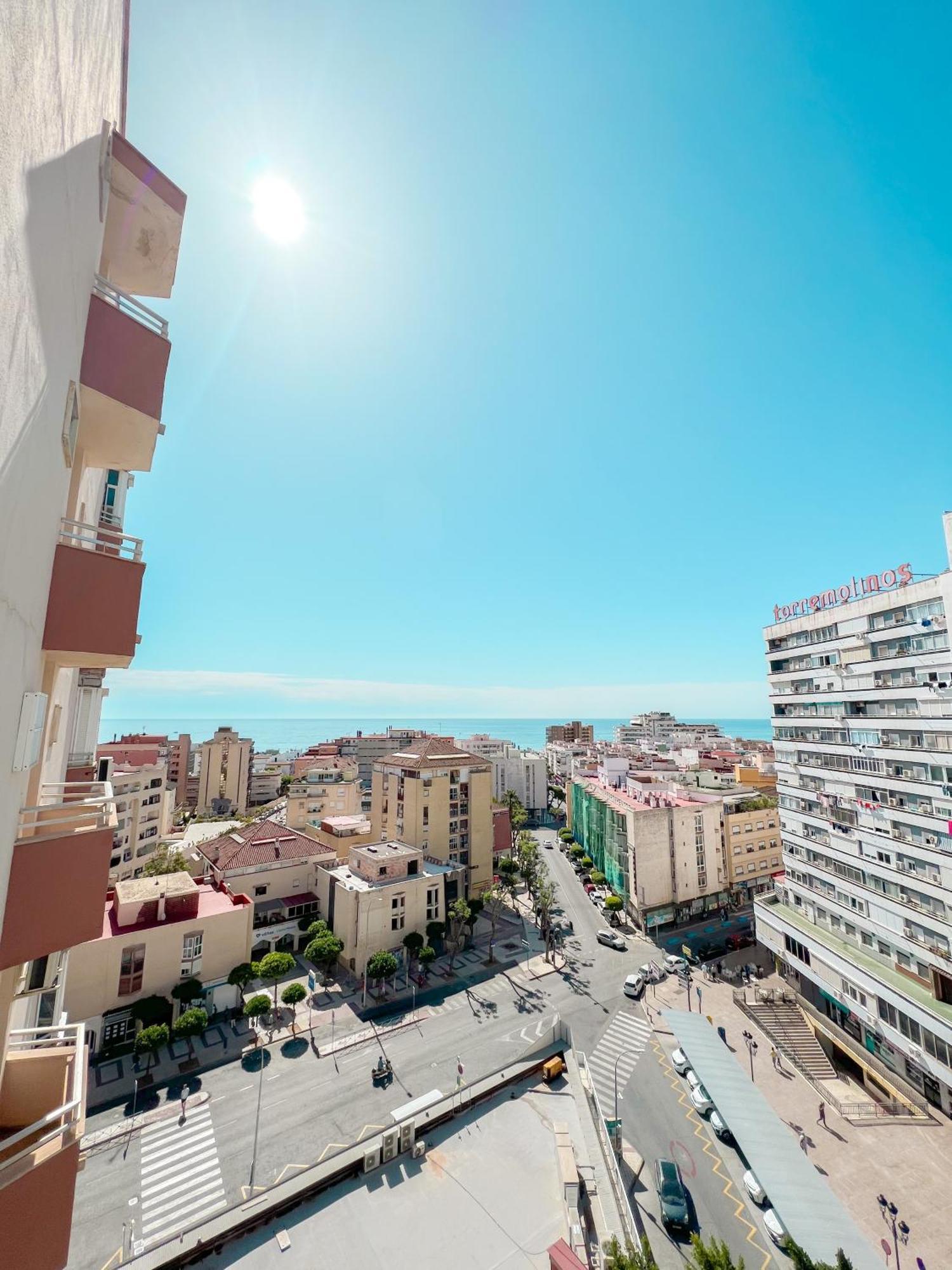 Cozy & Bright Flat Torremolinos Centre Apartman Kültér fotó